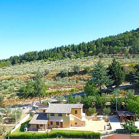 Oda ve Kahvaltı Bigio 3*