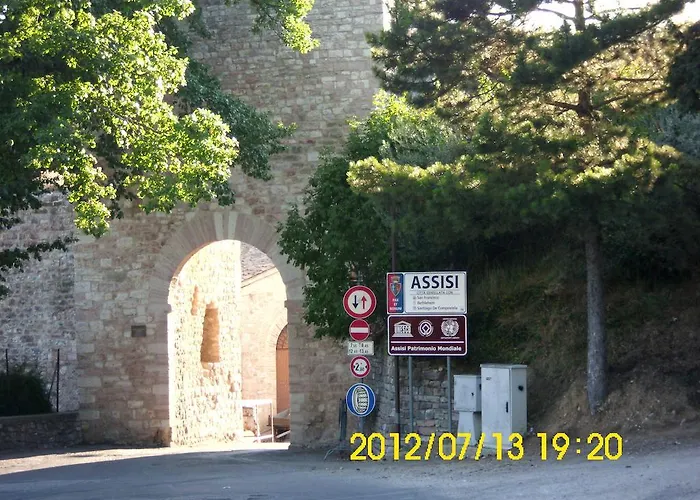 ベッド・アンド・ブレックファスト Bigio アッシジ